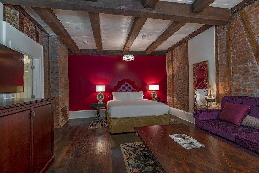 Фото Dauphine Orleans Hotel