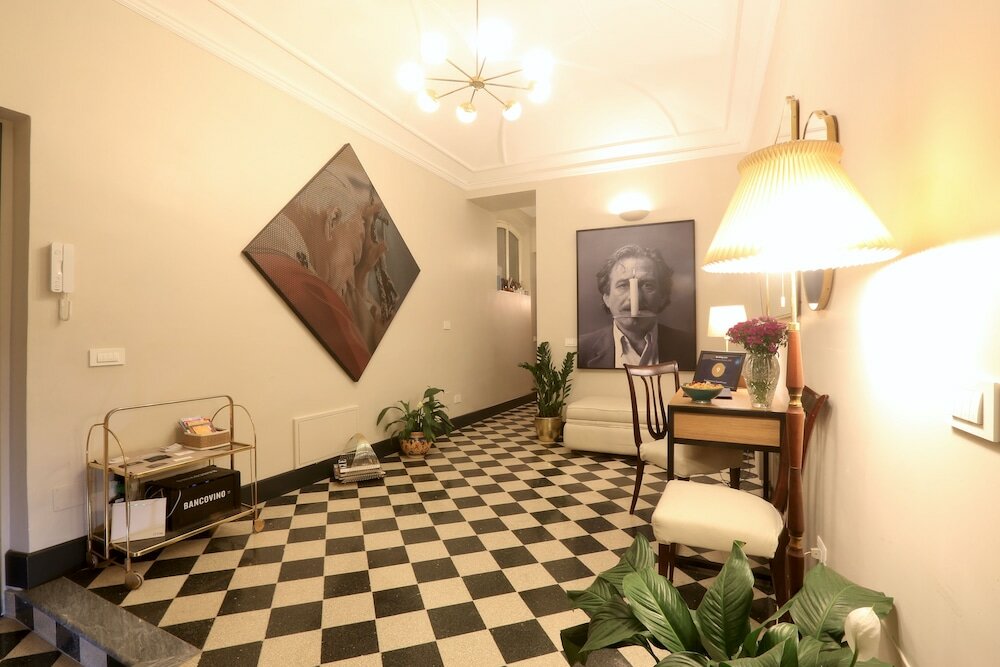 Фото Santa Monica Luxury Rooms