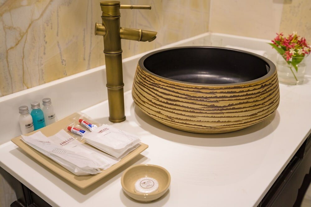 Фото Hoian Central Hotel