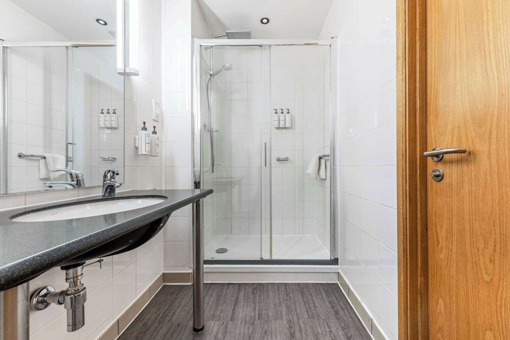 Фото Park Inn by Radisson Peterborough