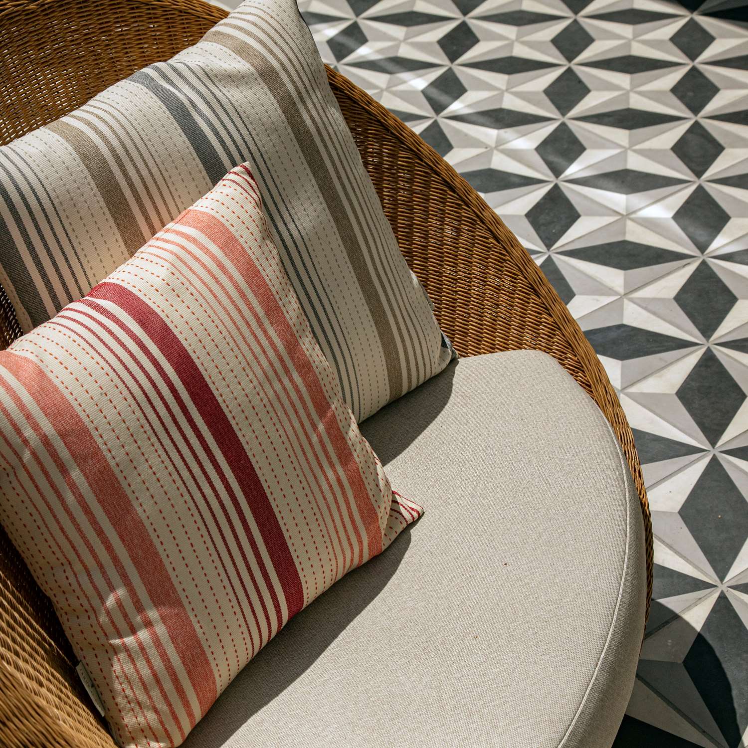 Фото The Monsaraz San Diego, Tapestry Collection by Hilton