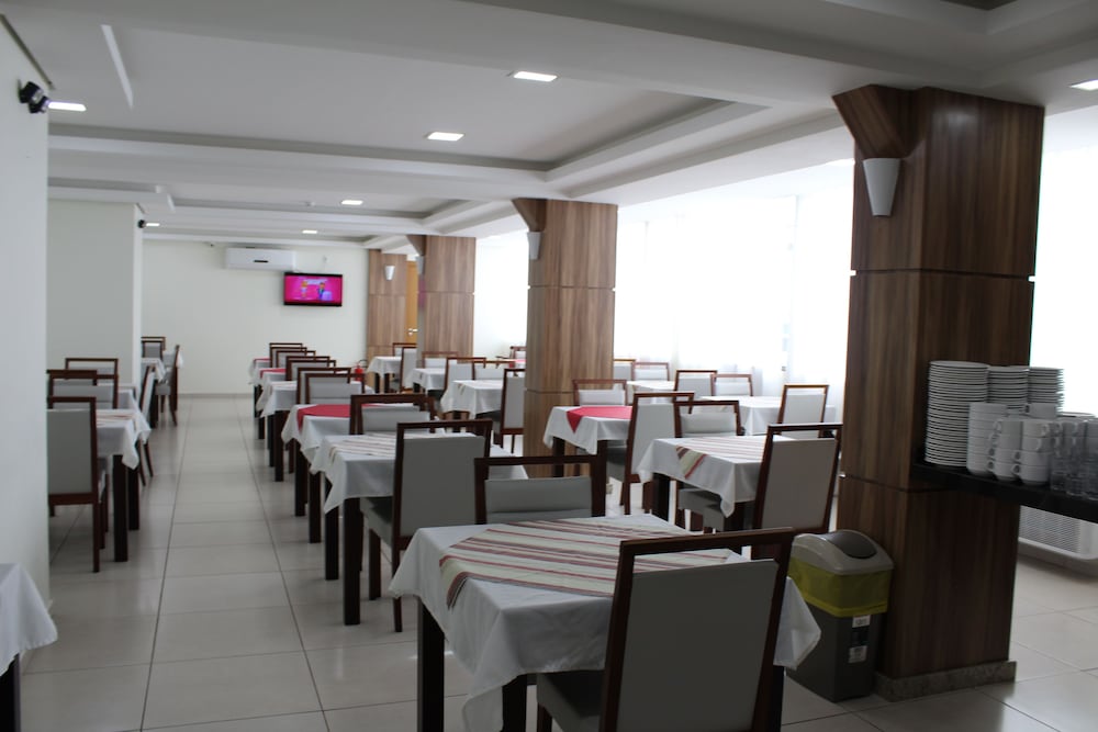 Фото Tri Hotel Smart Chapecó