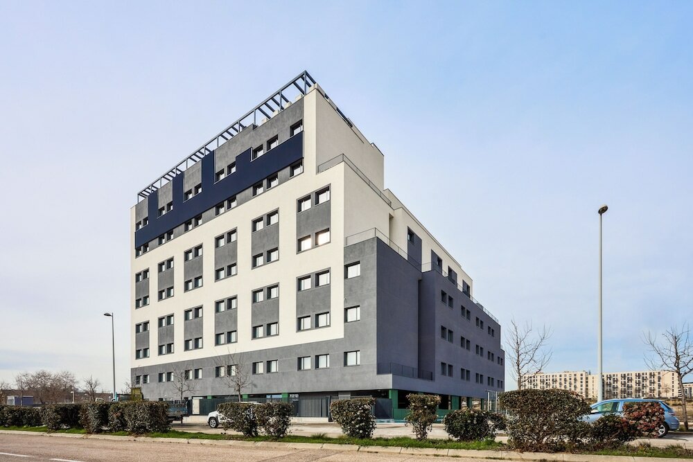 Фото Ibis Styles Madrid Airport Valdebebas