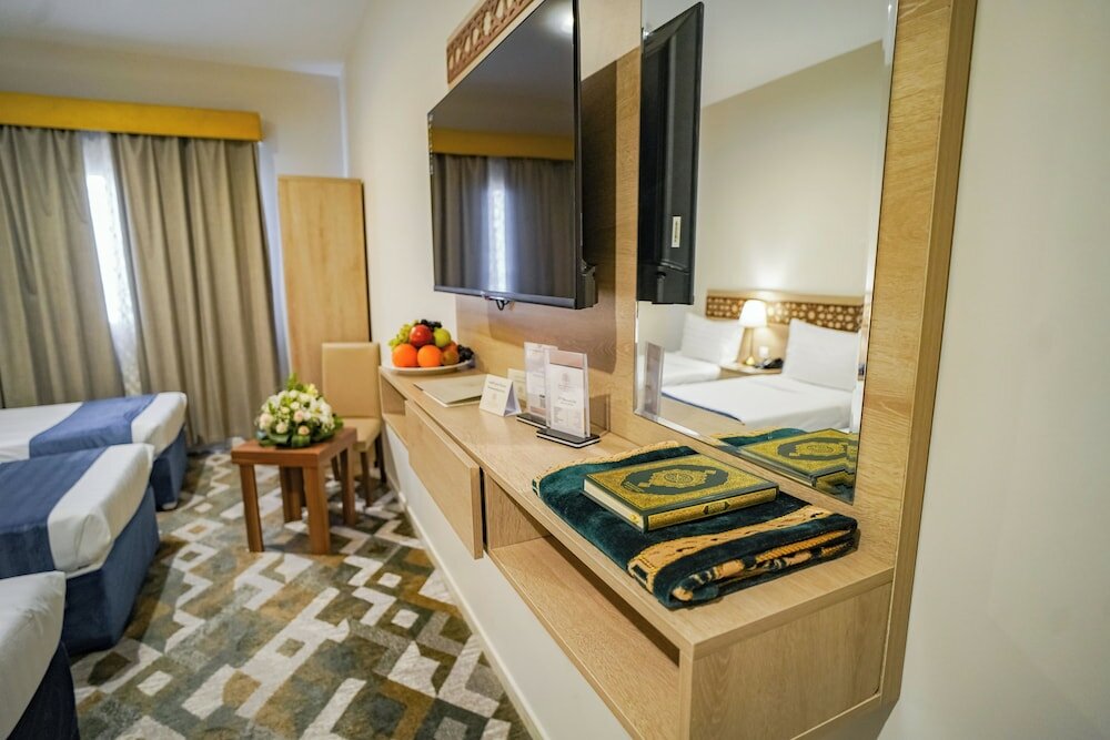 Фото Osturat Emaar