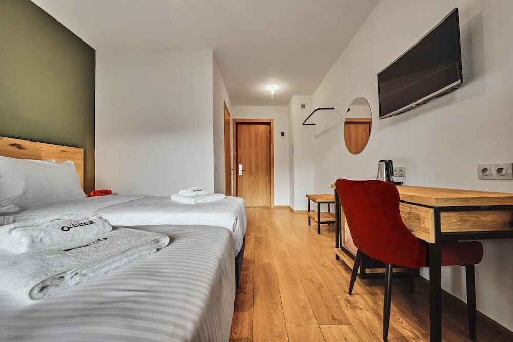 Фото Intourist Kazbegi