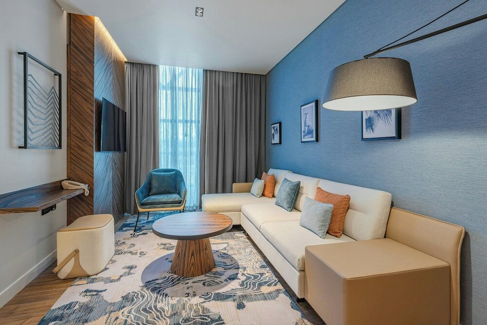 Фото Four Points by Sheraton King Abdulaziz Road