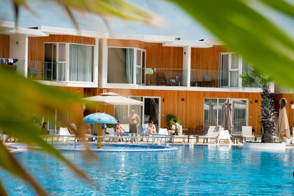 Фото Riva Hill Resort