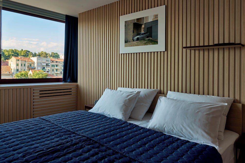 Фото Horizon Luxury Suites