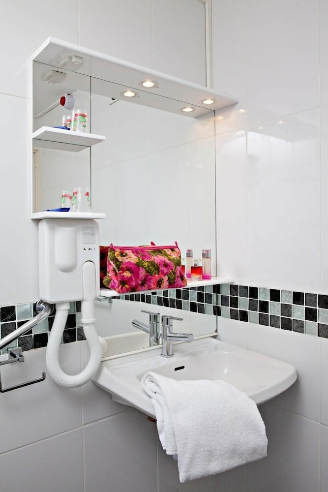 Фото Fasthôtel Toulouse Blagnac aeroport