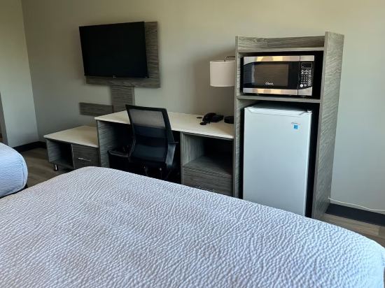 Фото Days Inn & Suites by Wyndham Summerside