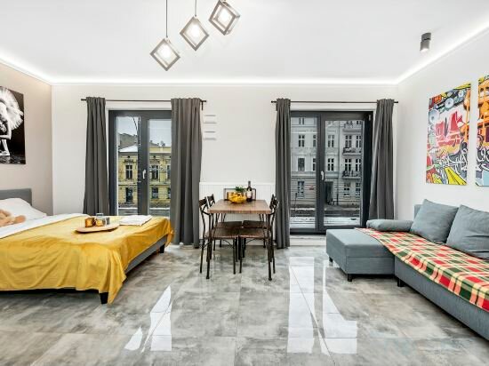 Apartments Lumina comfy apart near the railway station, Lodz, photo