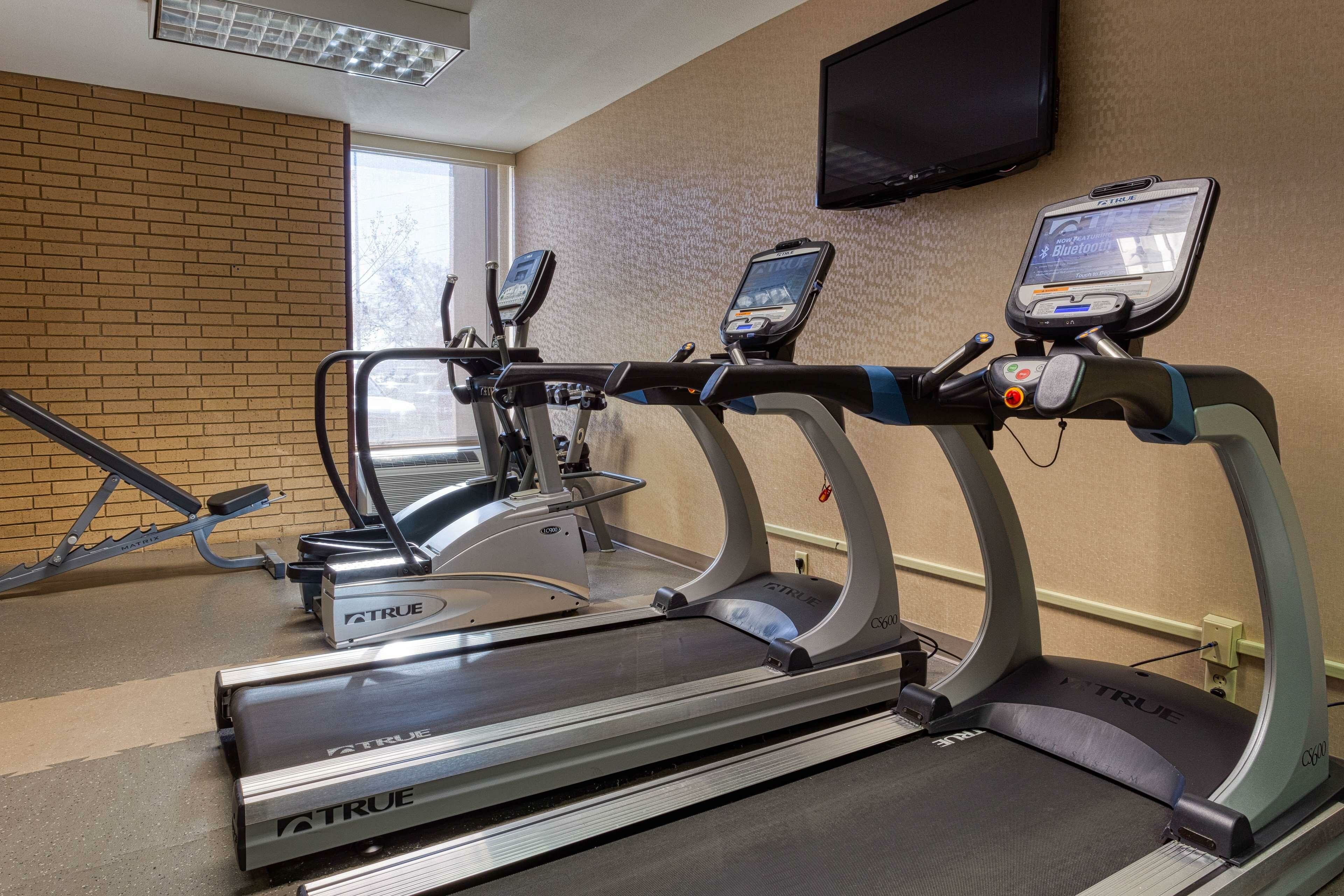 Фото Drury Inn & Suites Atlanta Airport