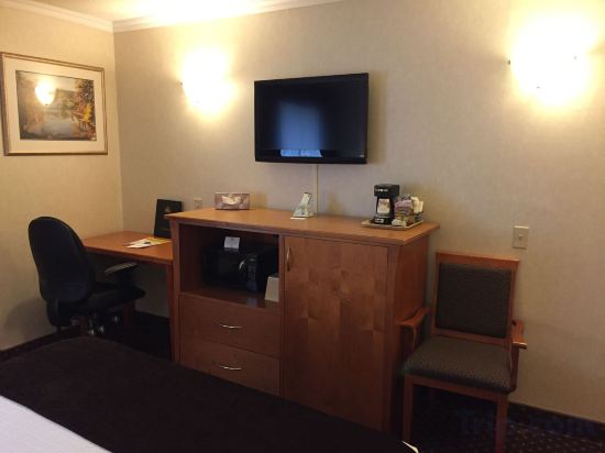 Фото Best Western Thunder Bay Crossroads