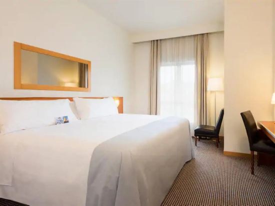 Фото Hotel Leon Camino Affiliated by Melia