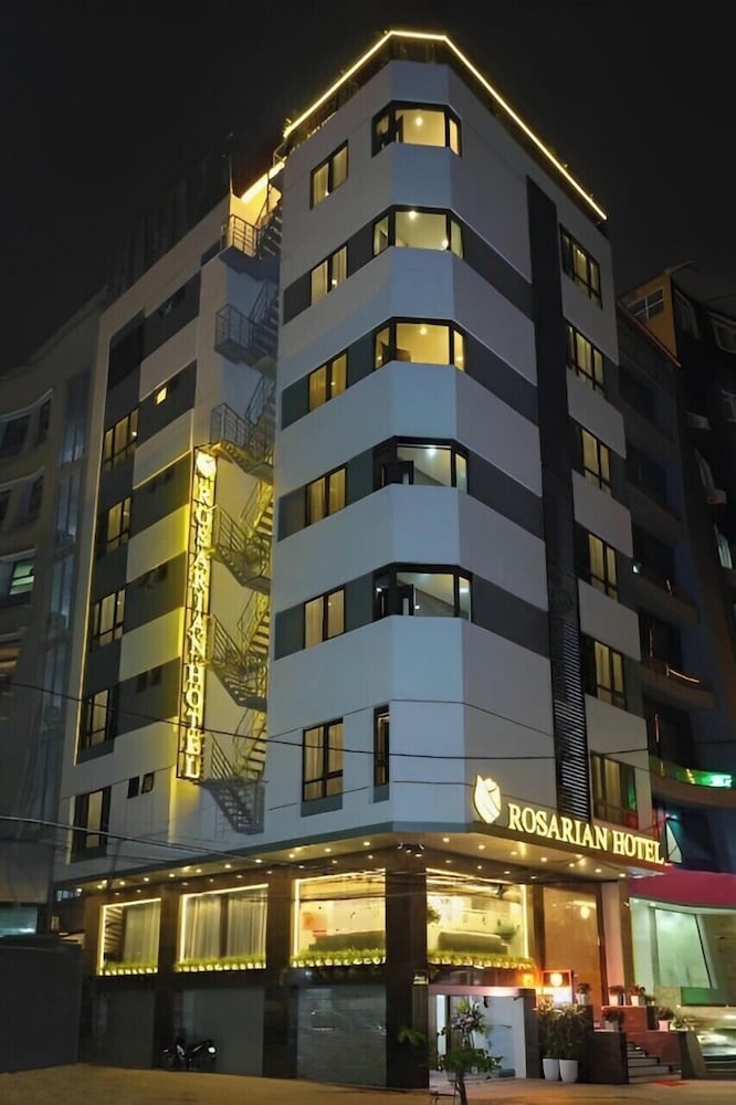 Фото Rosarian Hotel