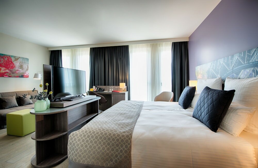 Фото Leonardo Hotel Munich City East