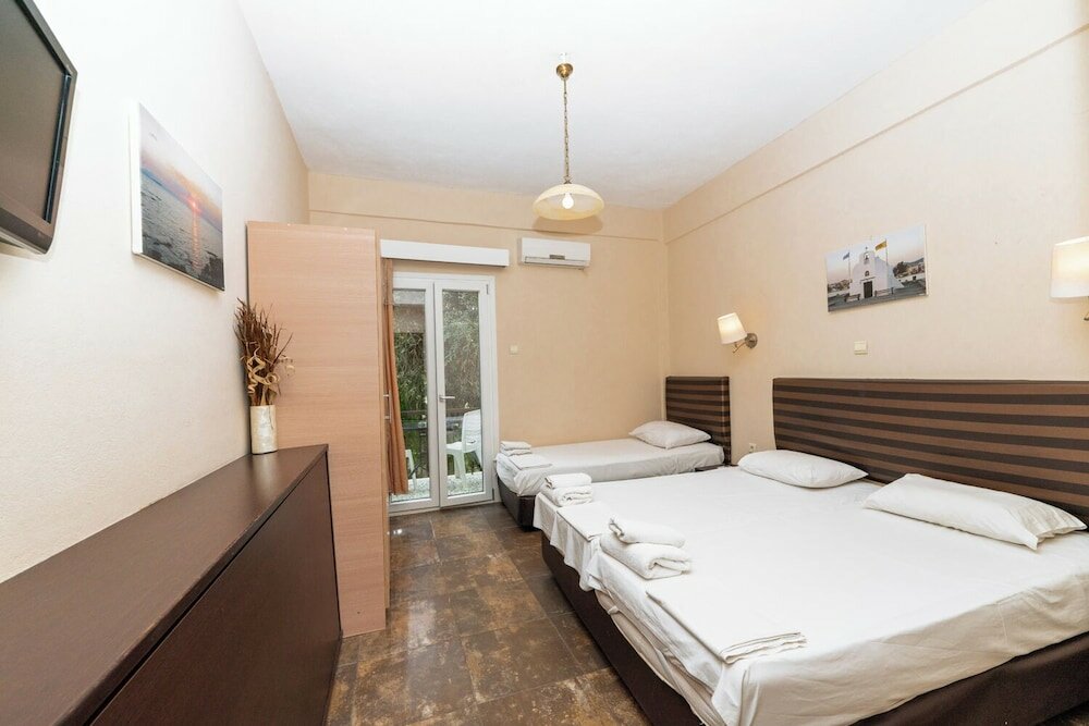 Фото Ulrika Hotel