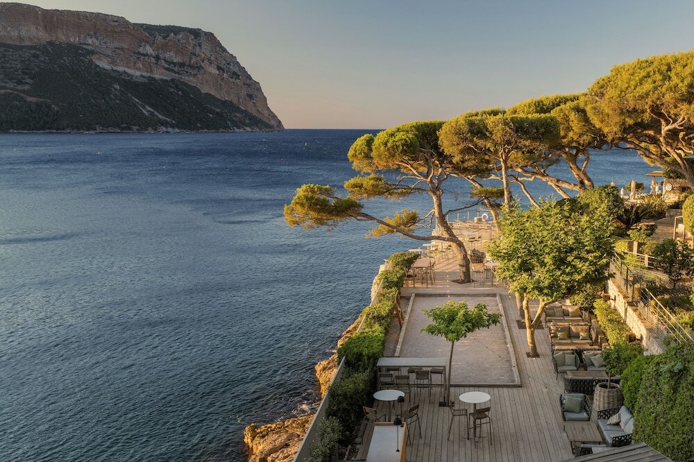 Фото Hôtel Les Roches Blanches