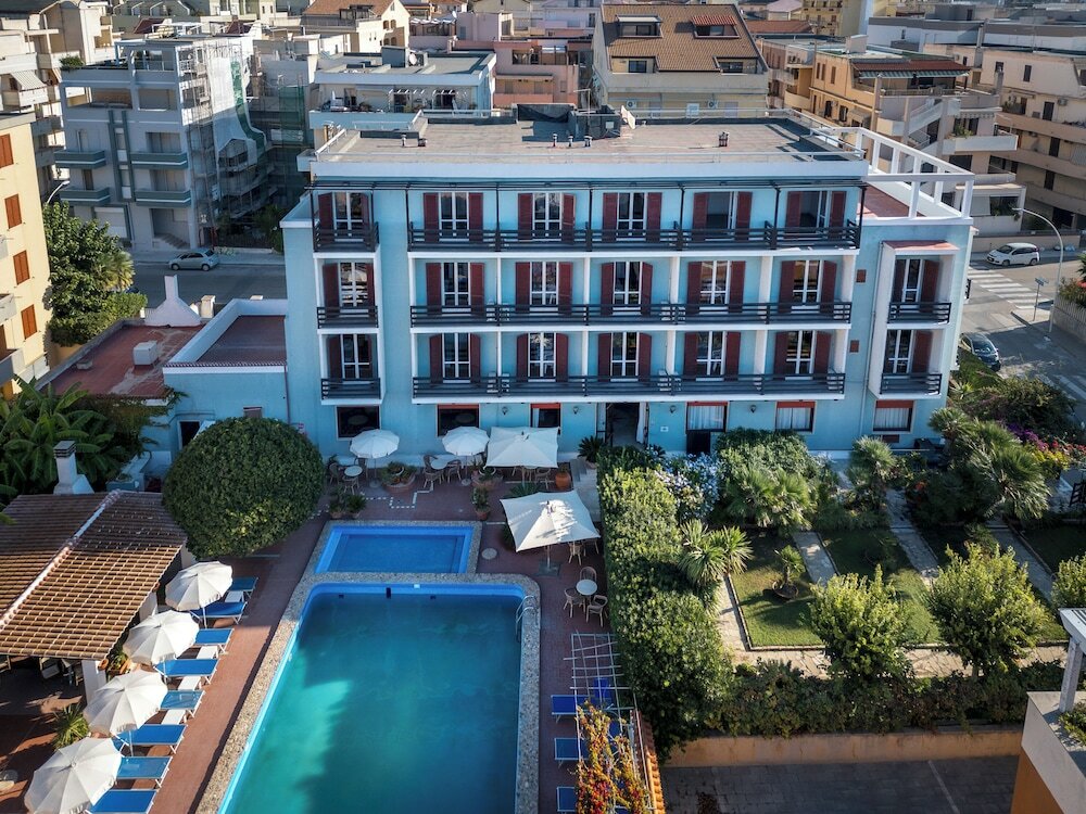 Фото Hotel La Playa