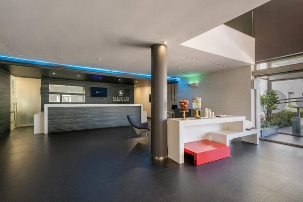 Фото Hotel Eurostars Arenas de Pinto