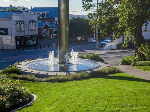 Внешний вид отеля Mantra Charles Hotel Launceston в Лонсестоне, фото 2