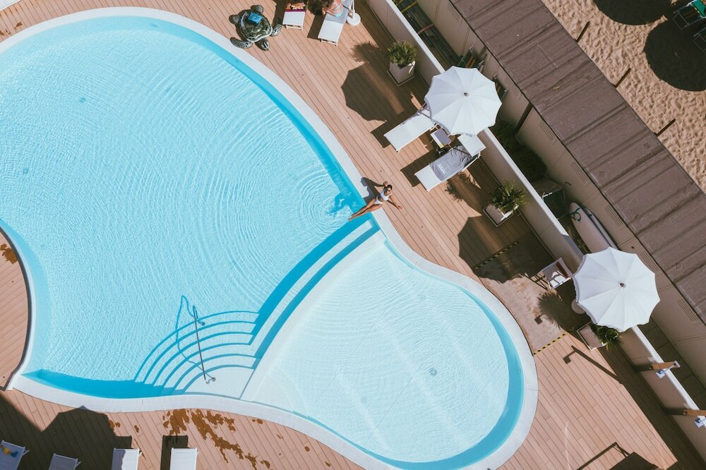 Фото Nautilus Family Hotel