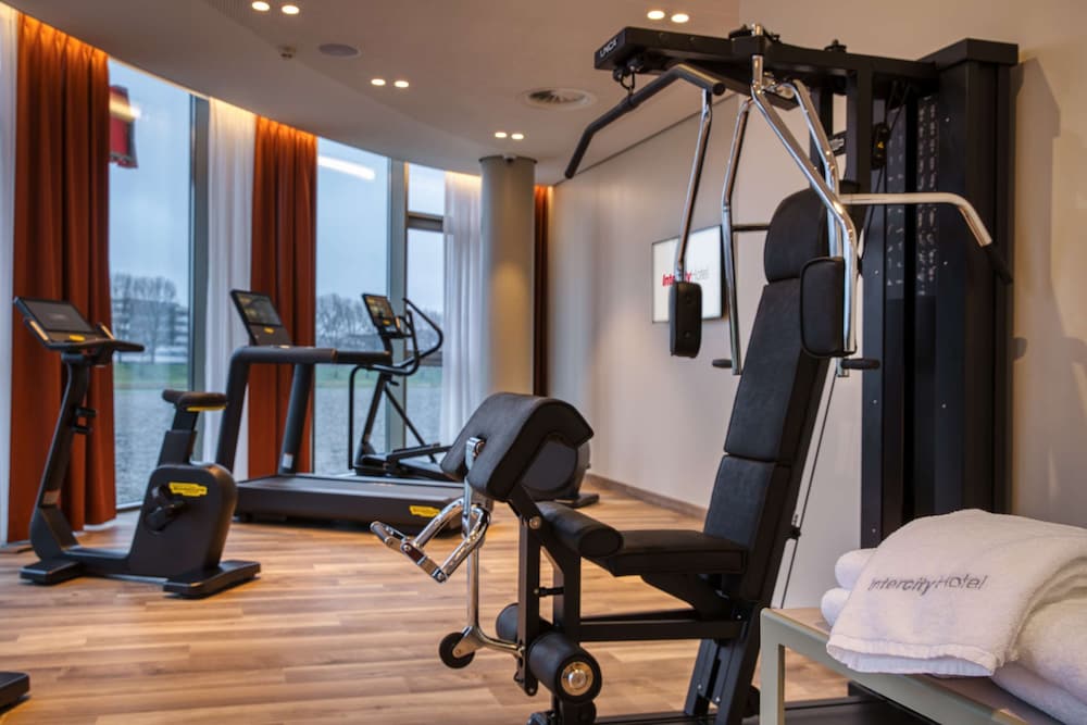 Фото IntercityHotel Amsterdam Schiphol Airport