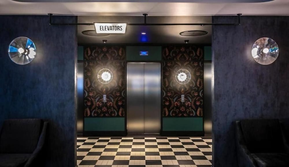 Фото Clayton Hotel City of London