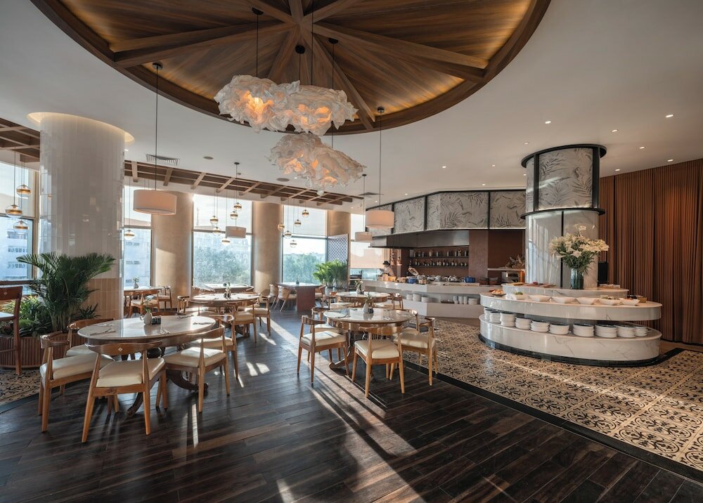 Фото Somerset Grand Hanoi