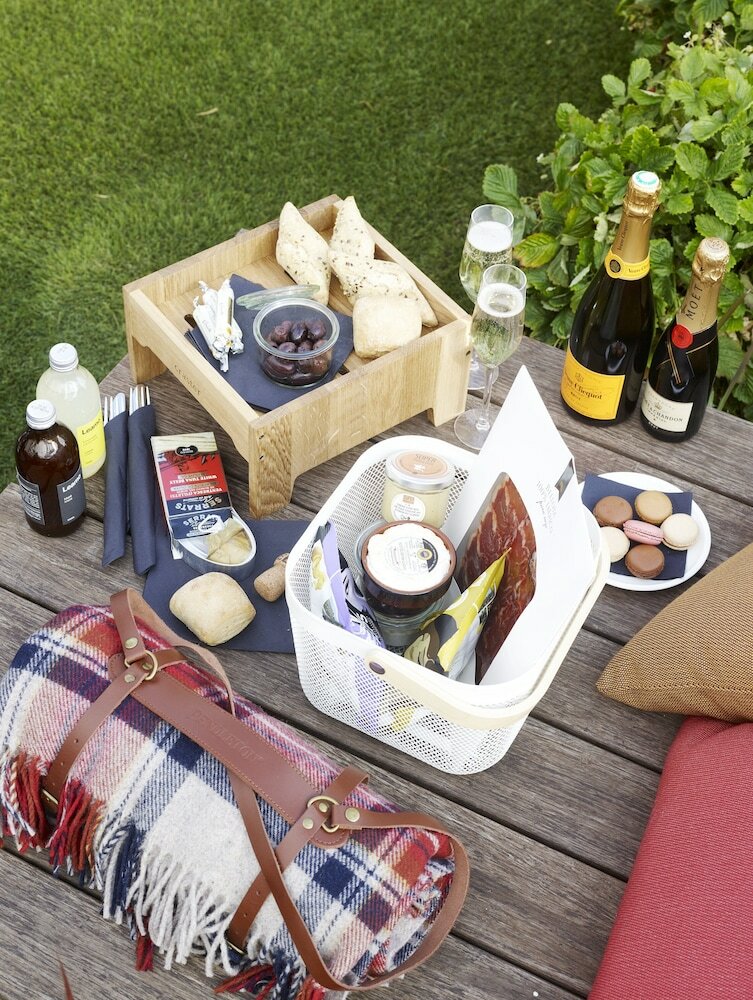 Фото Paris Champs Élysées hotel