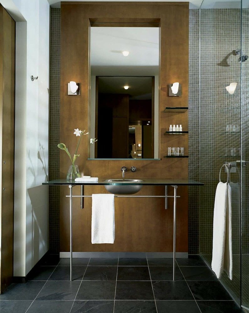 Фото Le Germain Hotel Toronto