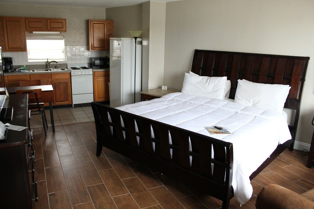 Фото Cove Motel Oceanfront