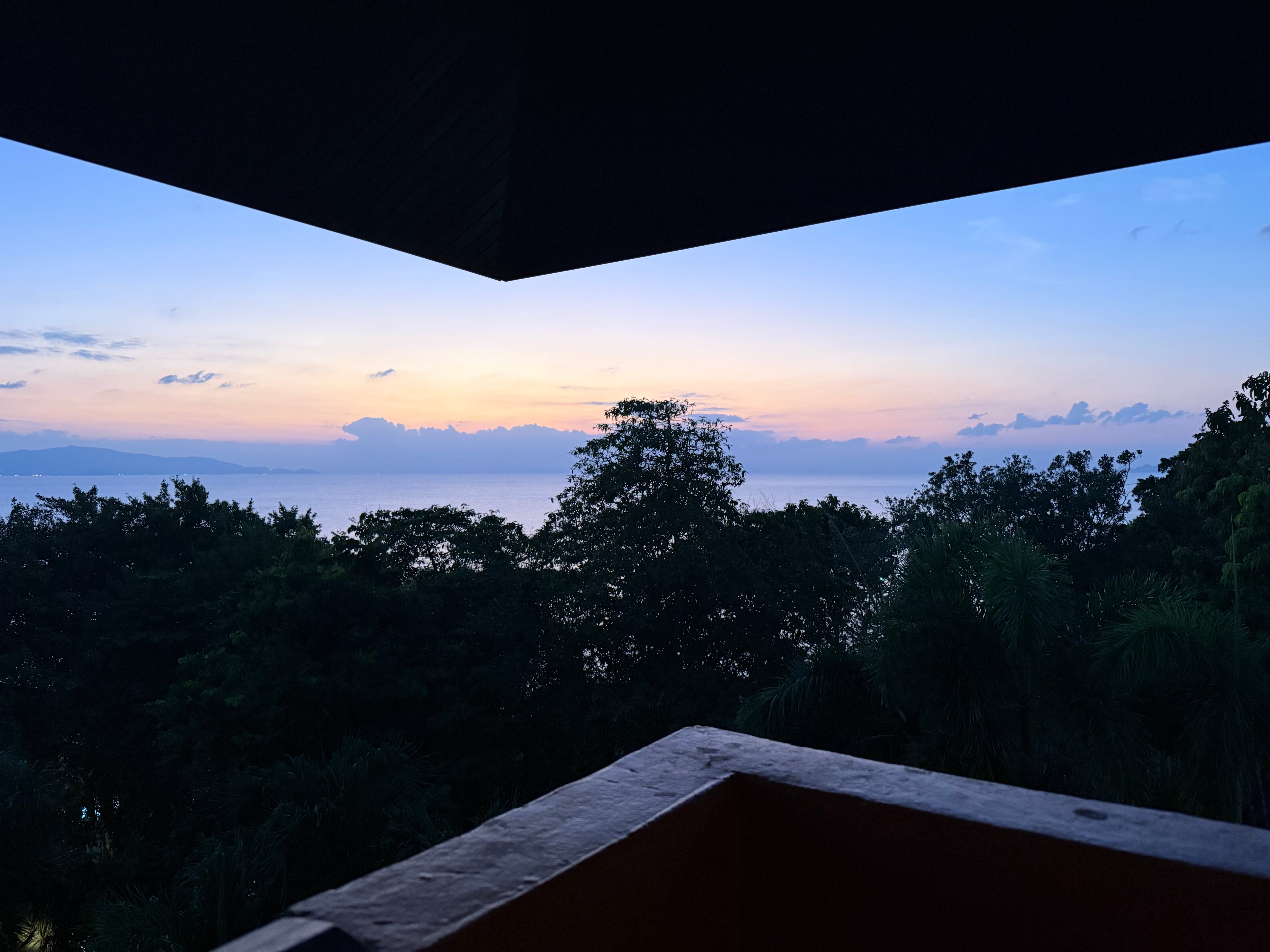 Фото Sea Breeze Resort