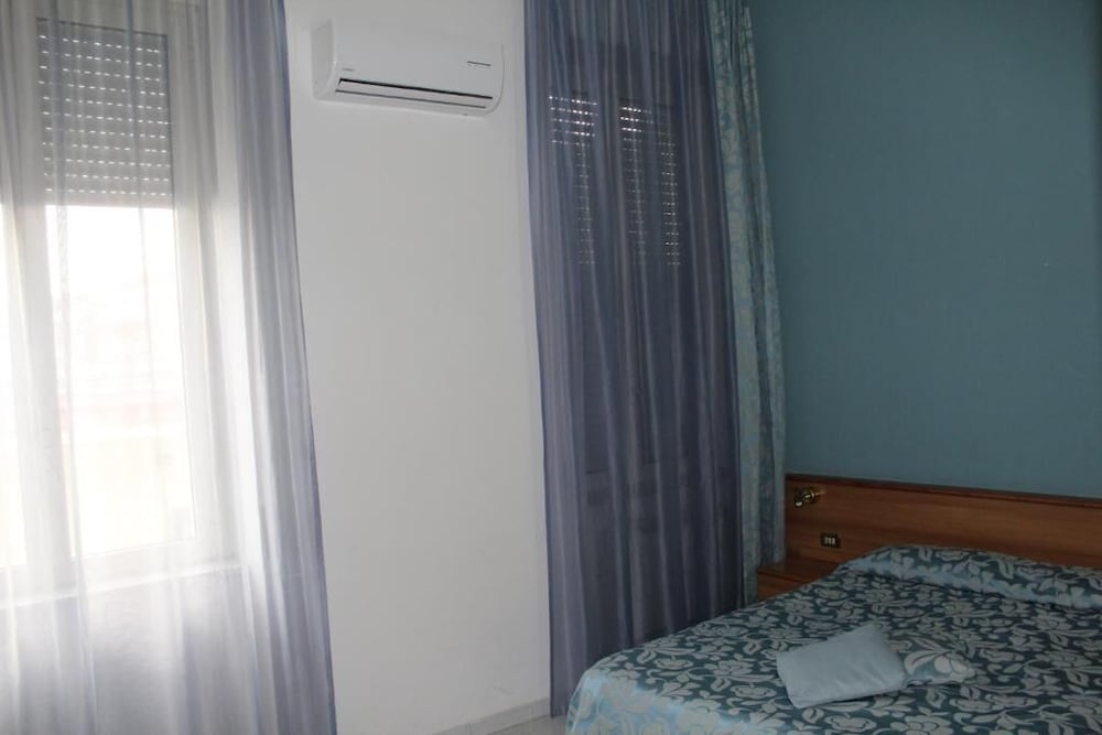 Фото Hotel Santa Marta