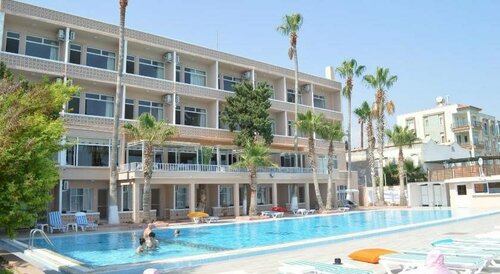 Гостиница Lades Hotel в Силифке