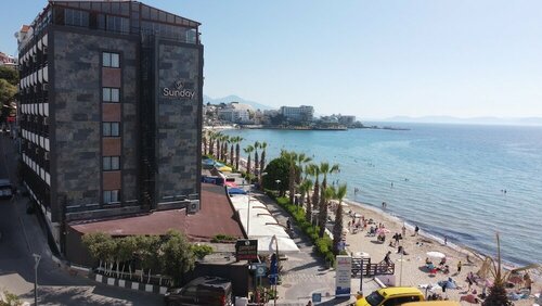Гостиница Sunday Beach Hotel в Кушадасы