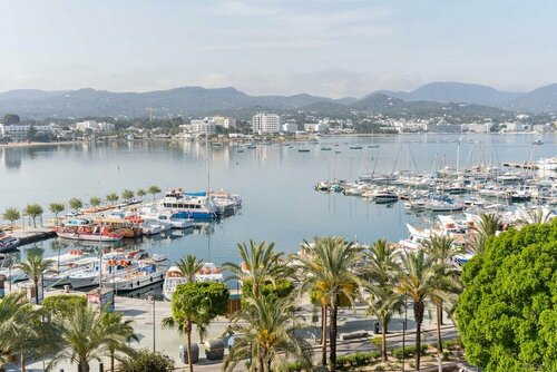 Гостиница The Red Hotel by Ibiza Feeling  в Сан-Хосе