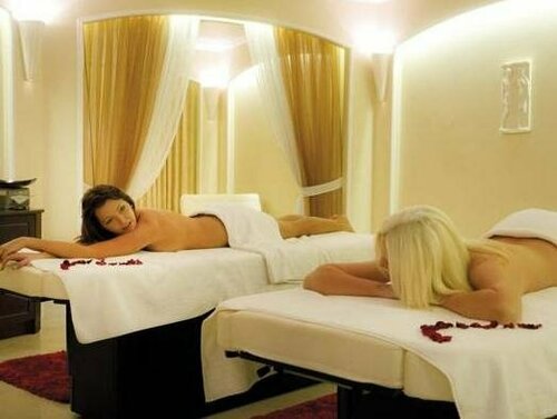 Гостиница Odyssey ClubHotel Wellness & SPA в Кельце