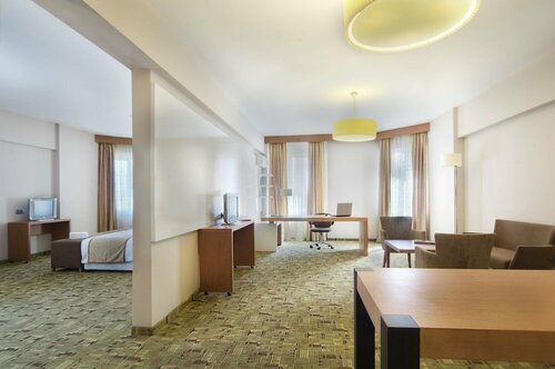 Гостиница Cerkezkoy Business Hotel в Сарае