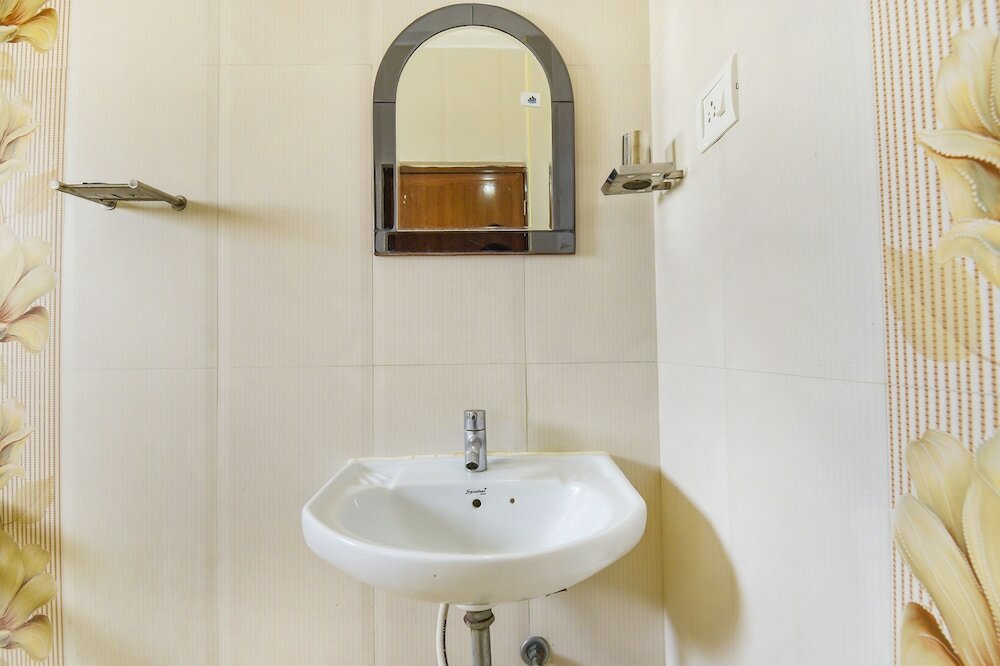 Фото Fabhotel Sri Krishna Residency Airport
