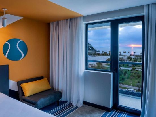 Фото Ibis Styles Batumi