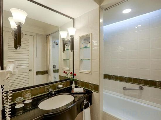 Фото Parkroyal Yangon