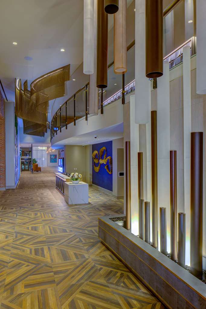 Фото Embassy Suites by Hilton Virginia Beach Oceanfront Resort