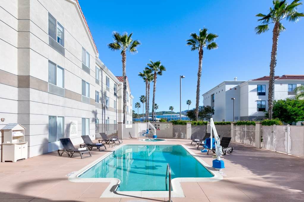 Фото Hilton Garden Inn Irvine East/Lake Forest