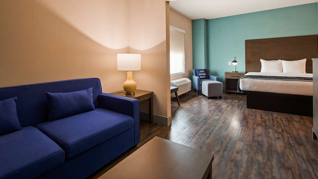 Фото Best Western Plus New Barstow Inn & Suites