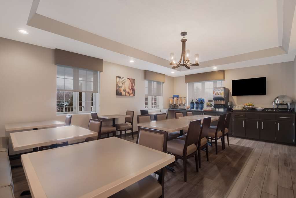 Фото Best Western Colonel Butler Inn