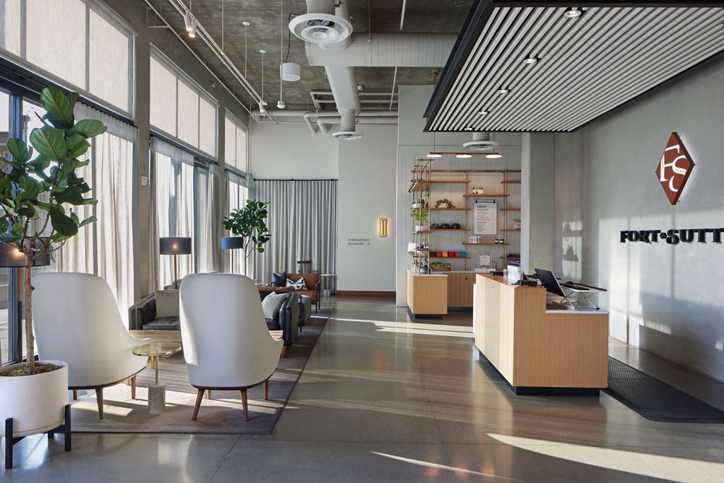 Фото The Fort Sutter Sacramento, Tapestry Collection by Hilton