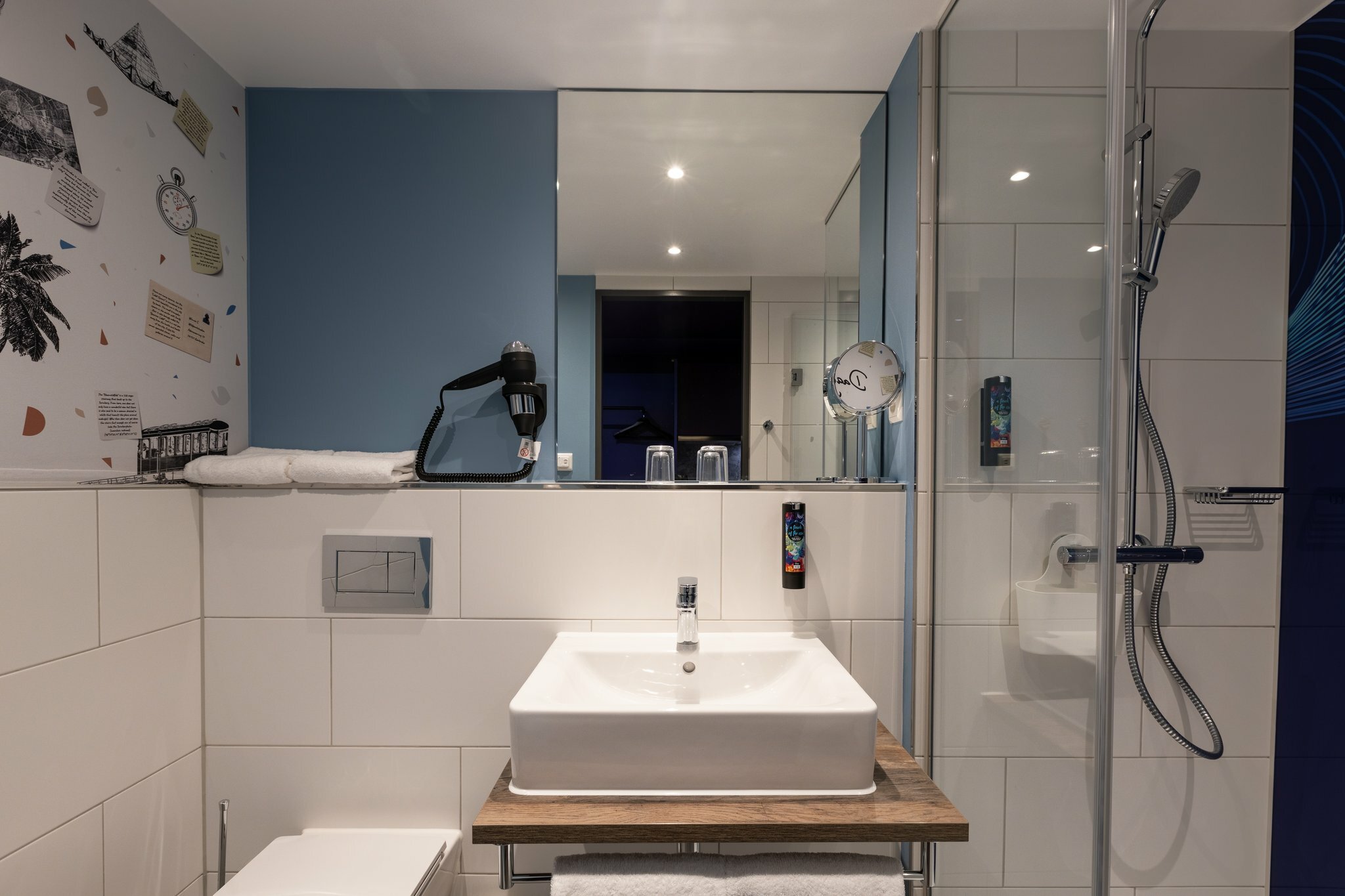 Фото Holiday Inn – the niu, Wave Karlsruhe City Park