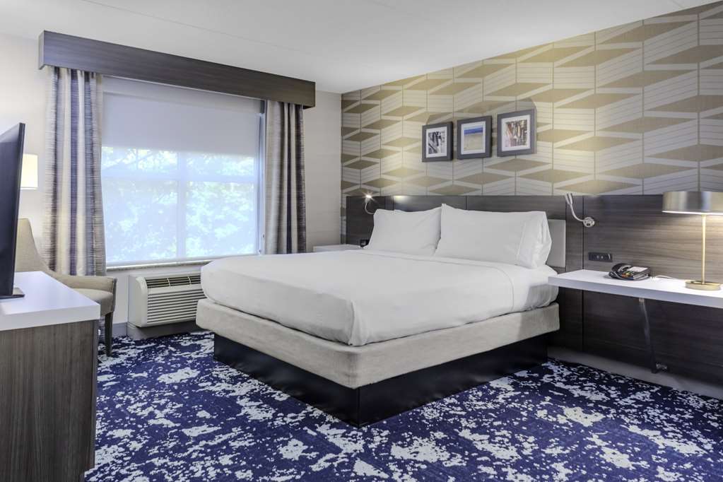 Фото Hilton Garden Inn Freeport Downtown