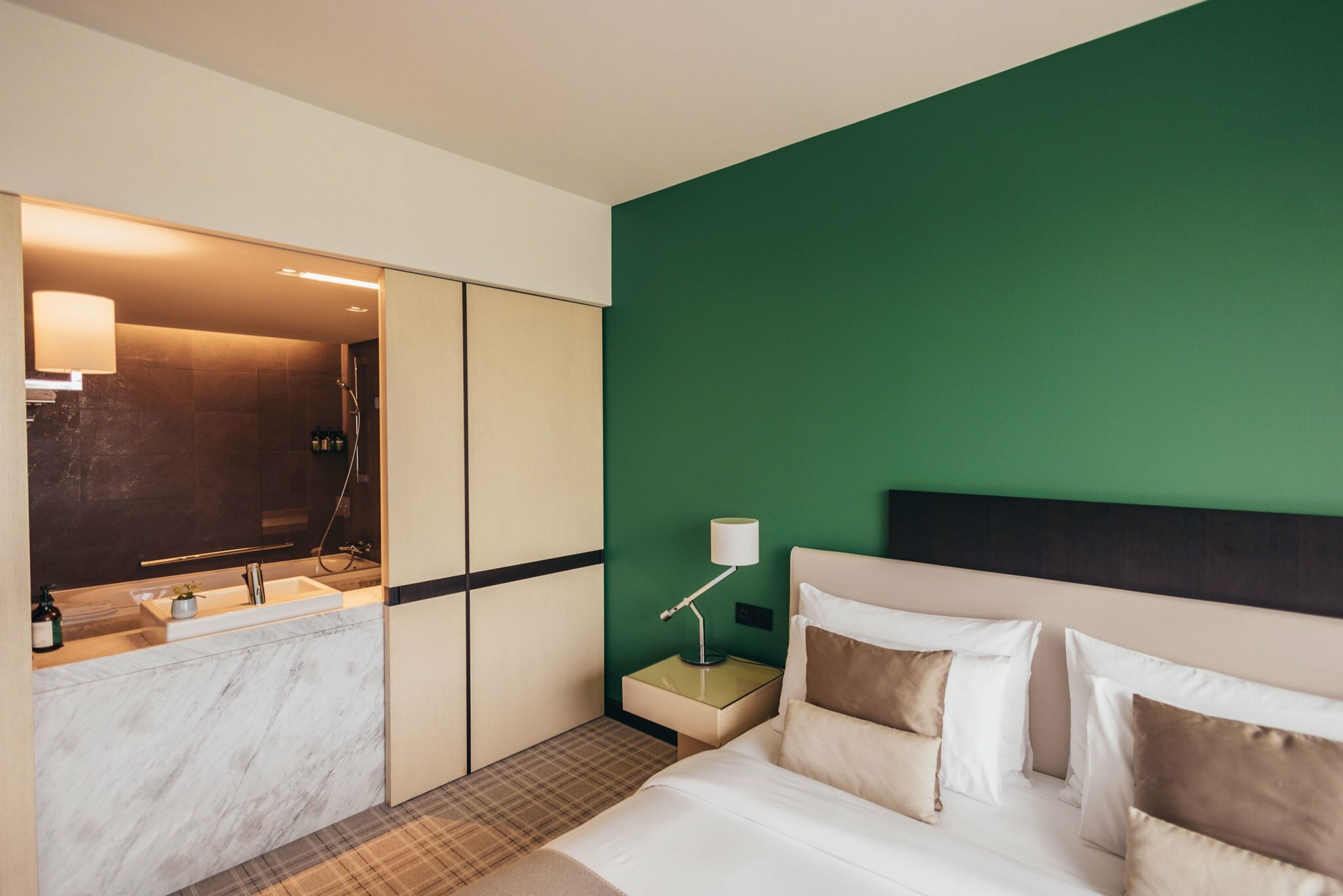 Фото Crowne Plaza Geneva by IHG